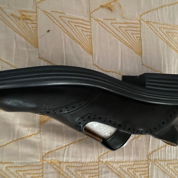 Black Mary Janes - Picture 4 of 4